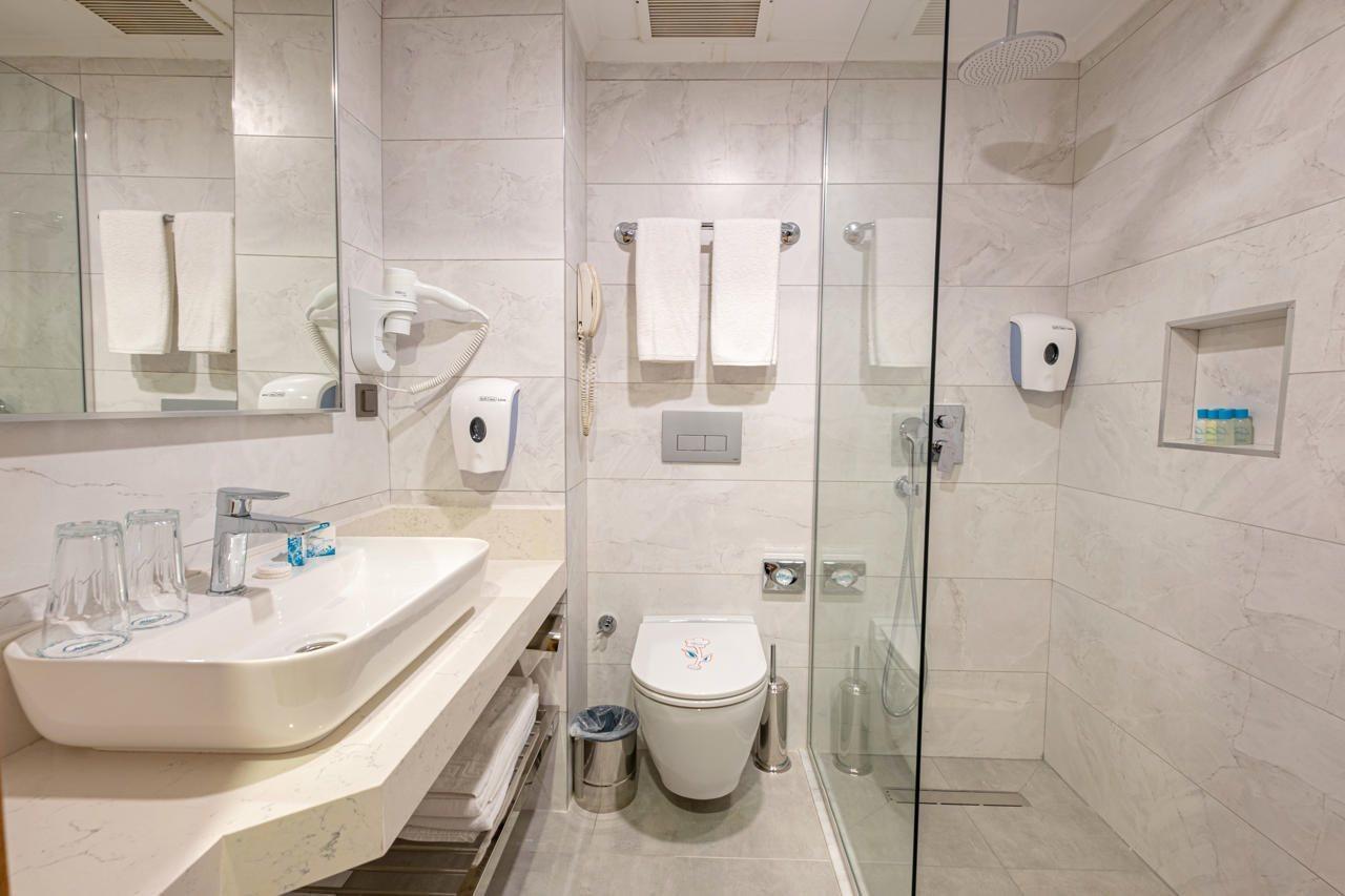 Standard Double or Twin Room Sea View