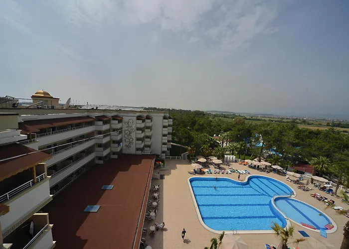 Linda Resort Hotel Side